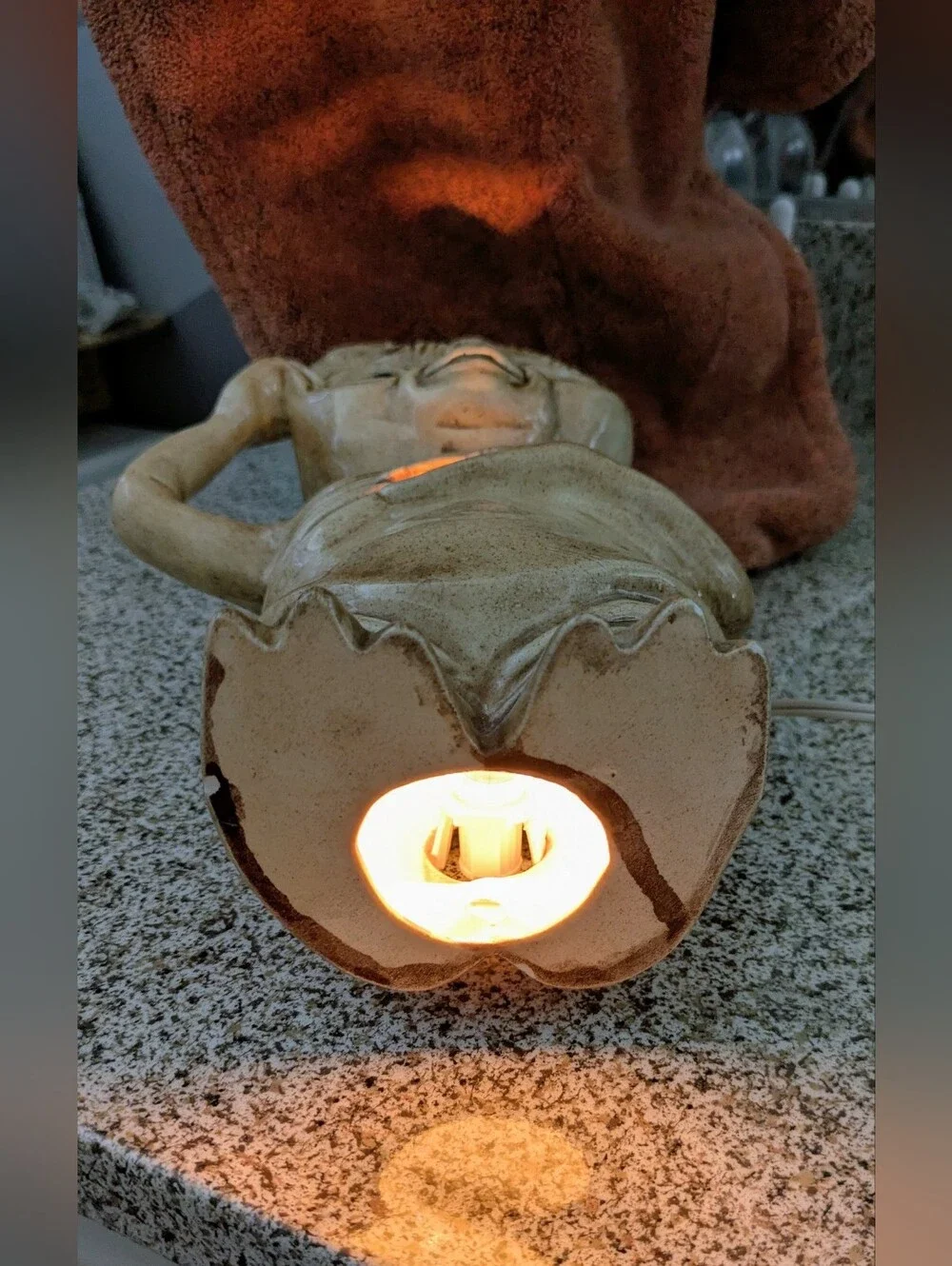 Vintage E.T. Ceramic Luminary Luminary Light-Up Figure – Handmade Pottery 1983